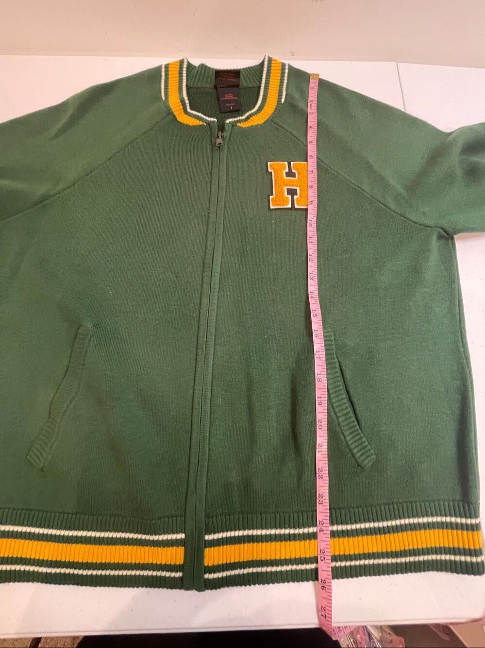 Stranger Things Hawkins Tigers sweater full zip large - Picture 4 of 7